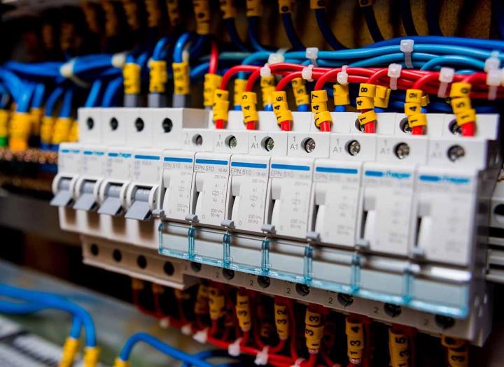 Travaux d'électricité Compiègne